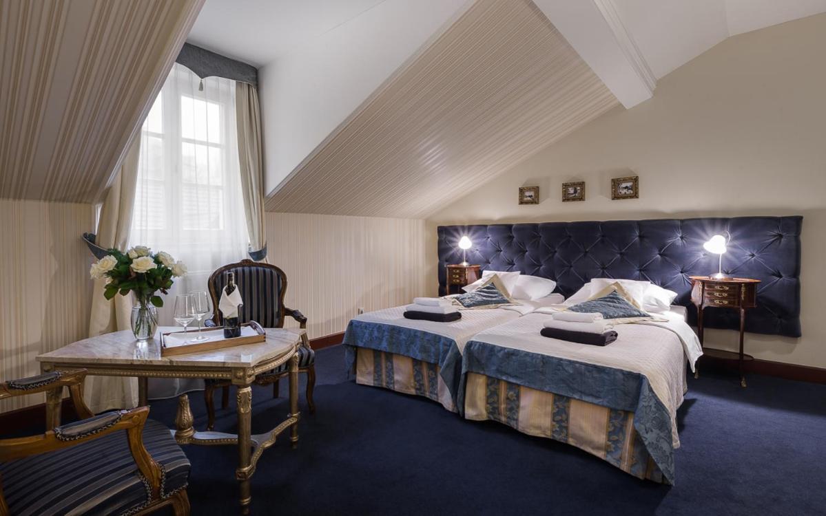 Hotel Stary Zdrój Świeradów-Zdrój Kültér fotó
